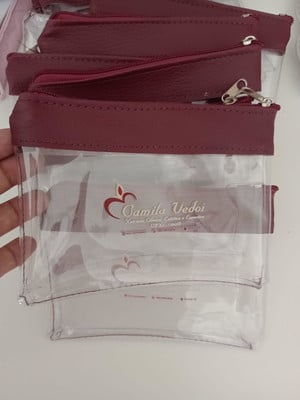 Nécessaire slim cristal com logo natal