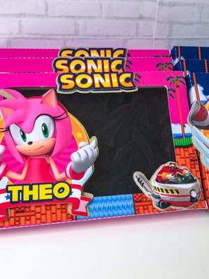 Lousa mágica personalizada - sonic (amy rose)