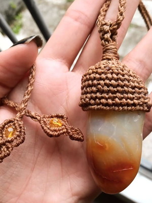 Colar macramé