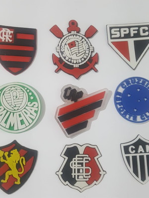 Apliques times 3cm variados emborrachado pacotes c/9 unidade