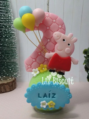 Vela porquinha com o nome cod.8! liz biscuit