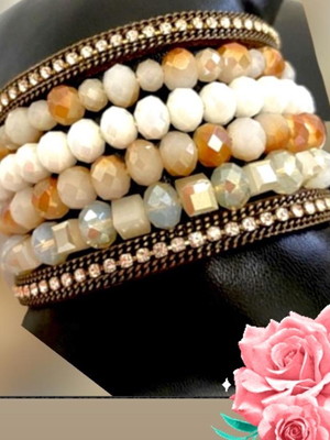 Pulseira com fecho de imã