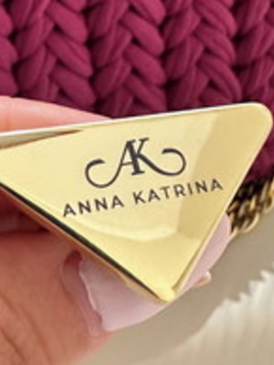 Metal com garras personalizado triangular 4,0x2,2cm
