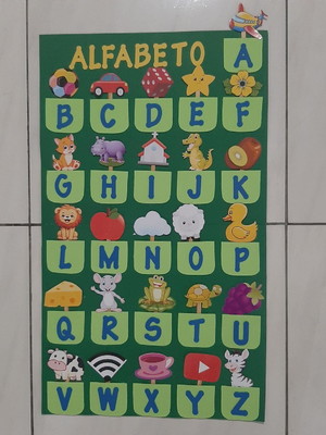 Alfabeto móvel ilustrado