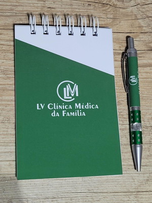 Bloquinho e caneta com logo kit com 10 unids
