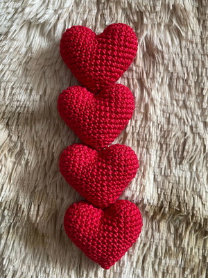 Chaveiro coração amigurumi