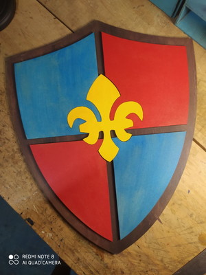 Escudo medieval em mdf- 40 cm