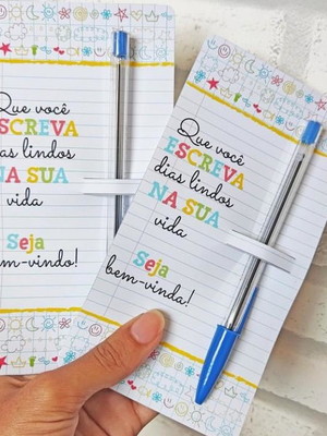 Lembrancinha aluno volta as aulas card com caneta