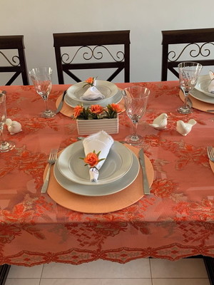 Toalha de mesa renda bordada