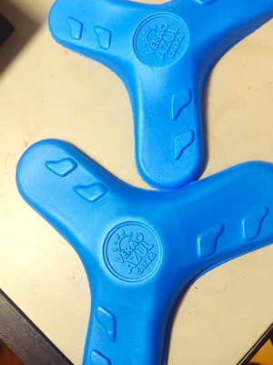 Brinquedo bumerangue