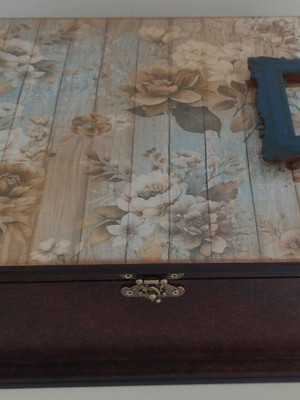 Caixa porta jóias em mdf com aplique shaker box