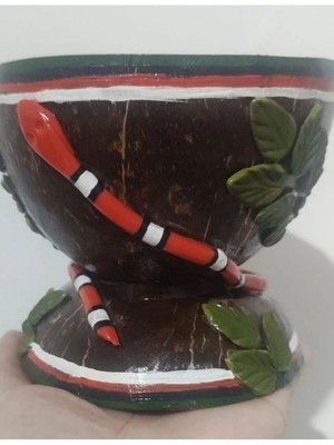 Coité de coco personalizado - caboclo cobra coral