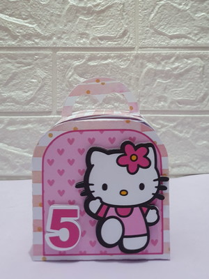 Lembrancinha personalizada caixinha maletinha hello kitty