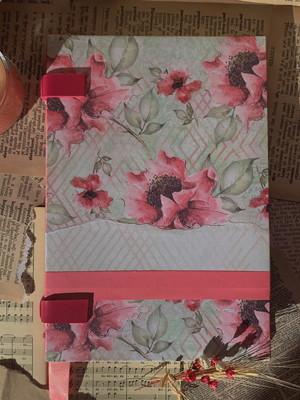 Caderno artesanal a5 capa dura floral - costura exposta
