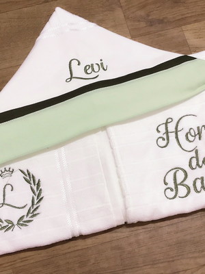 Toalha de banho para bebê personalizada hora do banho