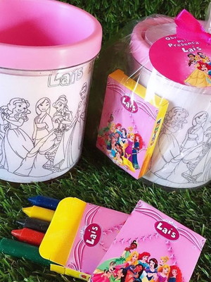 Caneca para colorir personalizada