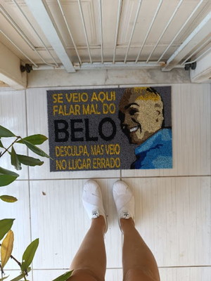 Capacho meme do cantor belo