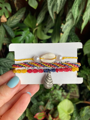 Kit com 3 pulseiras de macramê