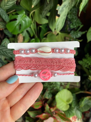 Kit com 3 pulseiras de macramê