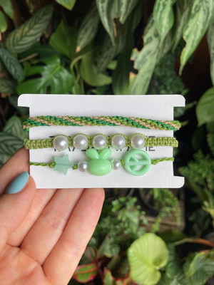 Kit com 3 pulseiras de macramê