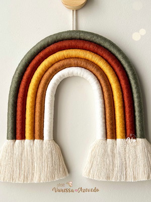 Arco - íris boho em macramê