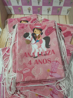 Sacochilas personalizada com o tema a sua escolha