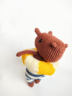 Capivara amigurumi