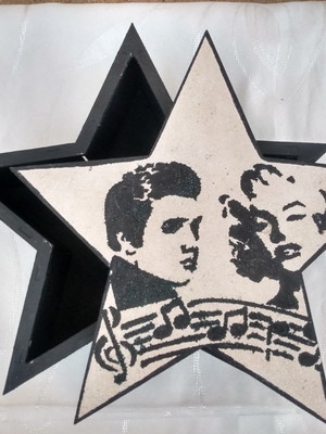 Caixa elvis presley e marlyn monroe mdf customizada. excelen