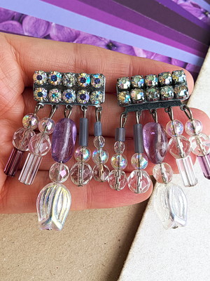 Poar de brincos strass e cristais