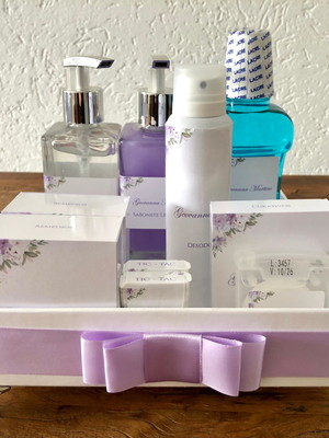 Kit toalete completo masculino - frascos de vidro