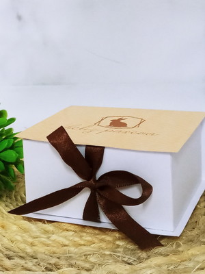 Caixa 04 brigadeiros páscoa