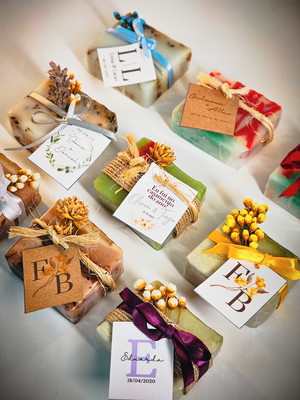 Lembrancinha personalizada mini sabonete artesanal