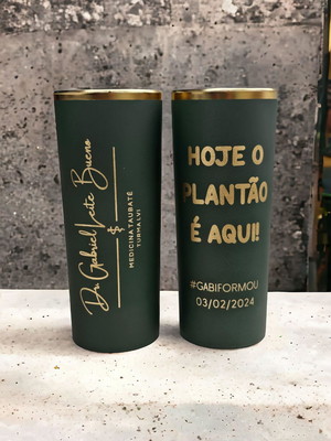 Copos long drink verde fosco - medicina geral