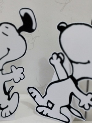 Display de mesa tema snoopy