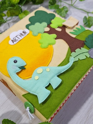 Livro sensorial / quiet book dinossauro