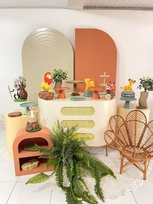 Locação decoração rei leão - mesa palha