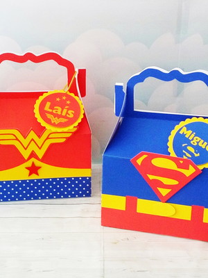 Maletas lembrancinhas superman e mulher maravilha