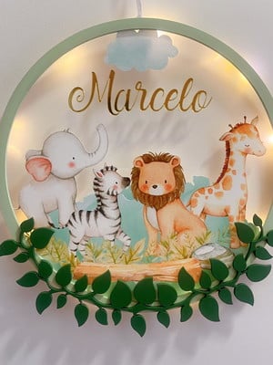 Enfeite porta maternidade safari acrílico e espelho led