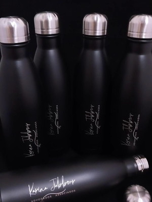 Garrafa personalizada com logomarca em metal 750ml