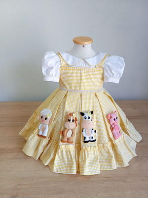 Vestido fazendinha luxo + tiara