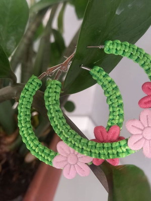 Brinco macramé