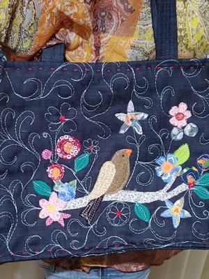 Bolsa feminina de ombro em patchwork