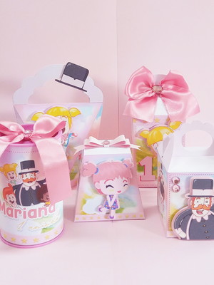 Kit lembrancinhas mundo bita rosa 25 personalizados