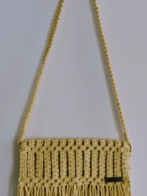 Bolsa amarelinha