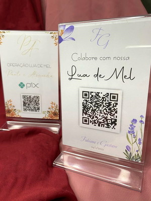 Placa pix casamento em acrílico hora da gravata