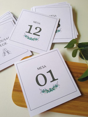 Número de mesa com agradecimento para casamento