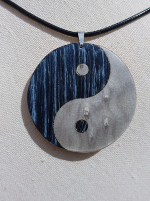 Colar yin-yang 02