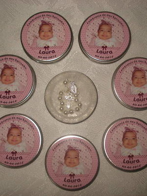 Latinhas com mini terço