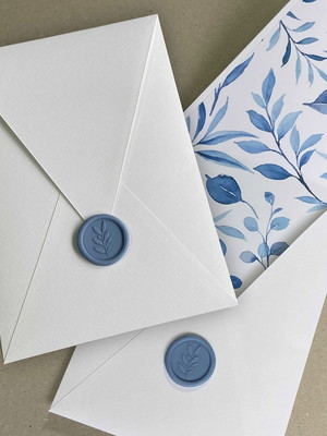 Envelope bico com forro e lacre de cera padrão azul serenity
