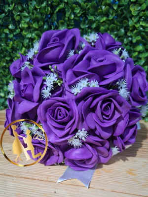 Buquê de noiva roxo e branco grande eva